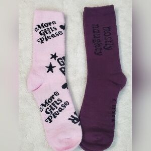 💓PINK Marshmallow Set of Crew Socks💓